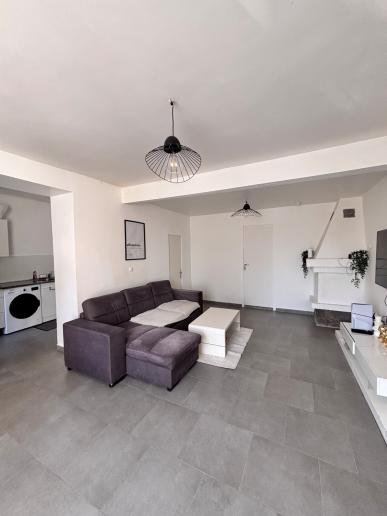 Appartement 2 pièces Le mee sur seine disponible à la Location