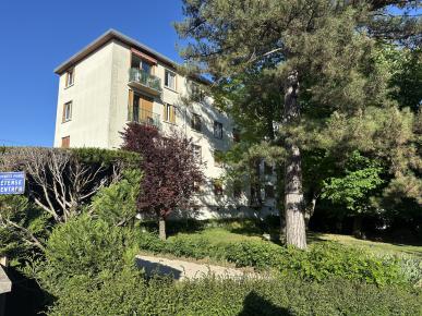 Appartement 4 pièces Melun disponible à la Vente