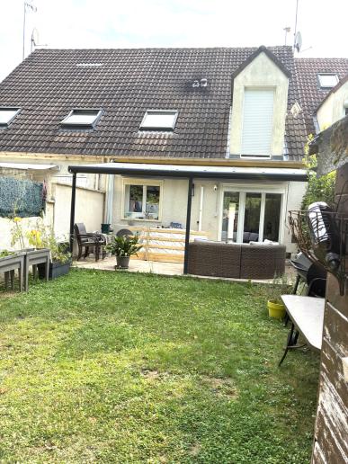 Maison 5 pièces Le mee sur seine disponible à la Vente