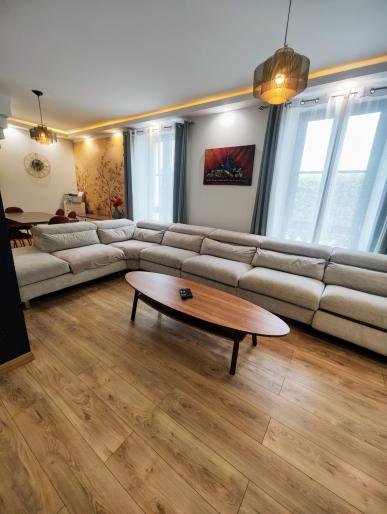 Appartement 6 pièces Perthes disponible à la Vente