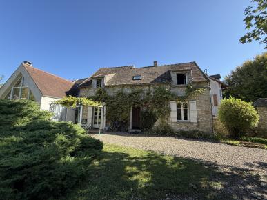 Maison 7 pièces Rubelles disponible à la Vente