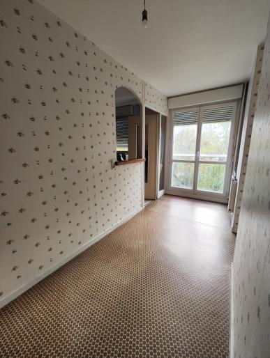 Appartement 3 pièces Le mee sur seine disponible à la Vente