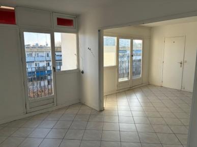 Appartement 4 pièces Le mee sur seine disponible à la Vente