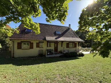 Maison 9 pièces Le mee sur seine disponible à la Vente