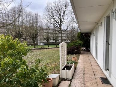 Appartement 4 pièces Vaux le penil disponible à la Vente