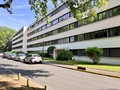 Appartement 6 pièces Vaux le penil disponible à la Vente