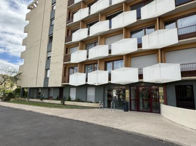 Appartement 5 pièces Melun disponible à la Vente