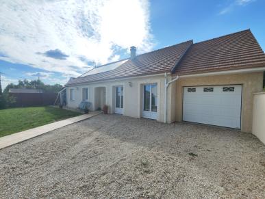 Maison 7 pièces Pamfou disponible à la Vente