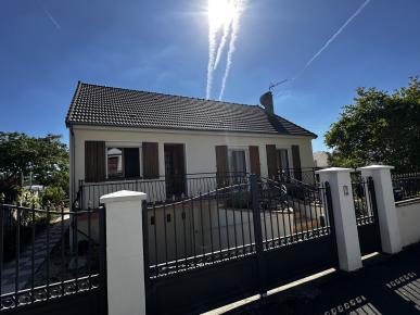Maison 4 pièces Vaux le penil disponible à la Vente