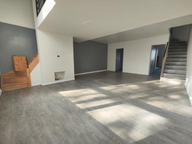 Appartement 4 pièces Le mee sur seine disponible à la Vente